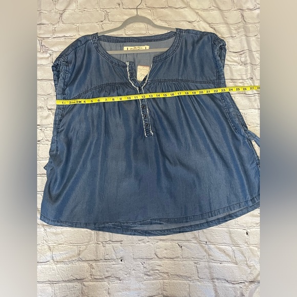 NWT We The Free Summer Love Top - Indigo - Size Small Oversized - Picture 16 of 17